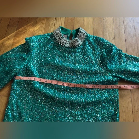 70s Vintage Green Sequin Wiggle Dress - Picture 4 of 9